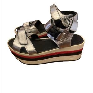 Silver Platform sandal